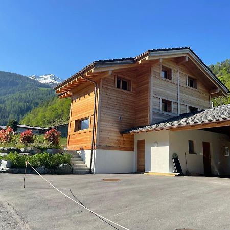 B&B Bagnes Versegeres Bagian luar foto